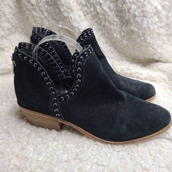 Vince Camuto Prafinta Black Suede‎ Embellished Bootie sz 10 - Picture 1 of 6